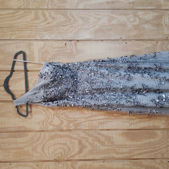 Park108 Silver Gray One Shoulder Sequin Illusion Chiffon Maxi Gown Dress Size 4 - Picture 2 of 9